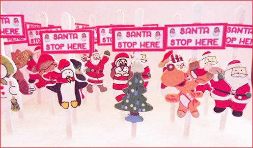 1/12th SANTA STOP HERE SIGNS